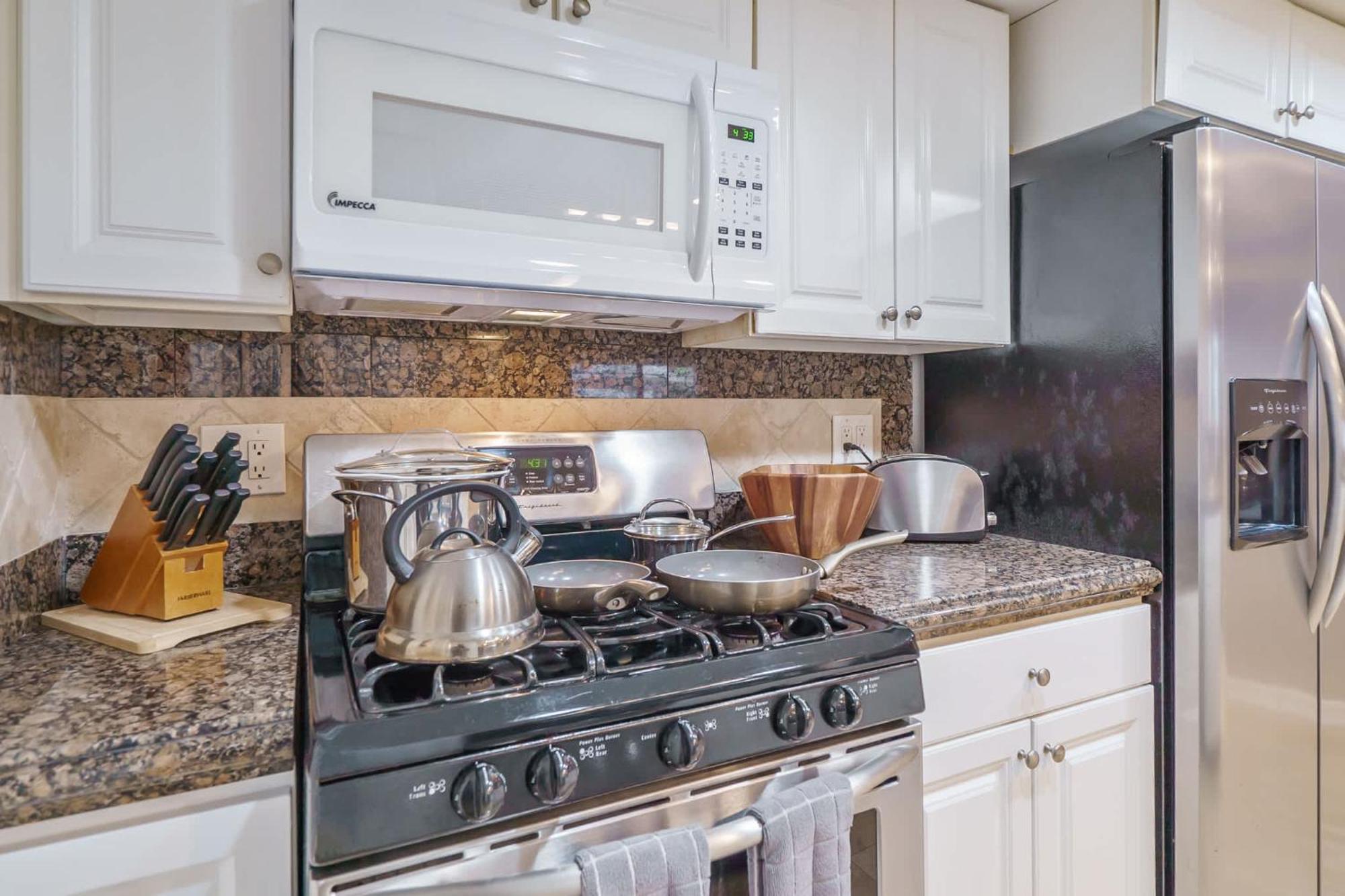 הוילה ניופורט ביץ' Awesome 3Br 1 Block To Ocean Fast Wifi C1 מראה חיצוני תמונה